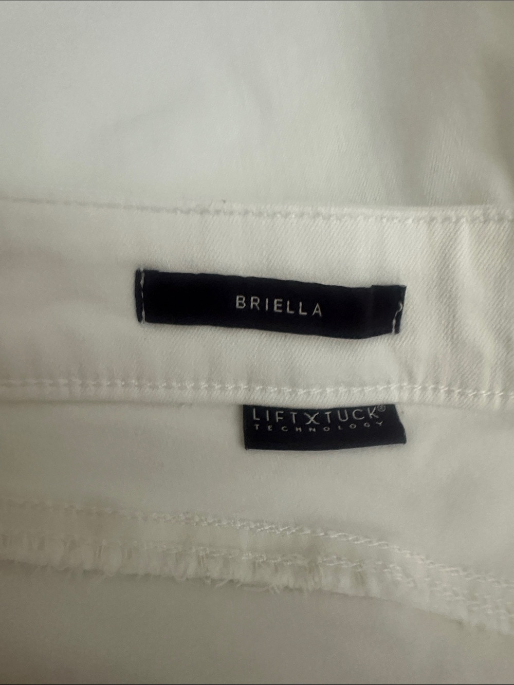 NYDJ Women’s White Briella Shorts Size 8 - Picture 4 of 5